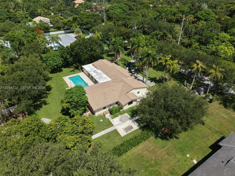 6255 SW 120th St Pinecrest, FL 33156