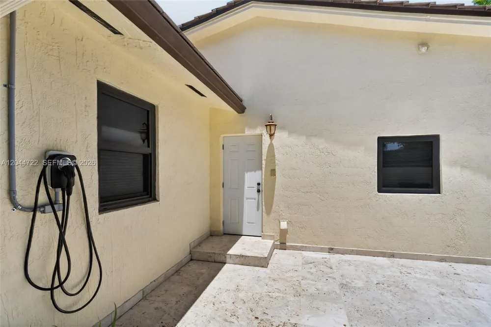 6255 SW 120th St Pinecrest, FL 33156