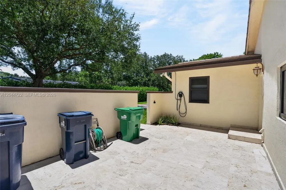 6255 SW 120th St Pinecrest, FL 33156