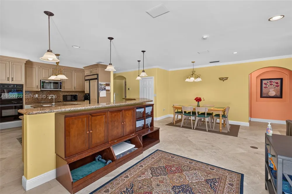 6255 SW 120th St Pinecrest, FL 33156