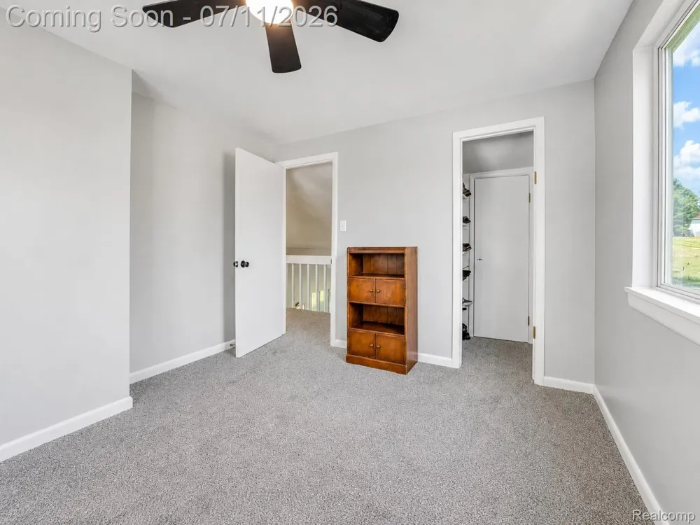 4165 Highcrest Drive Genoa Township, MI 48116
