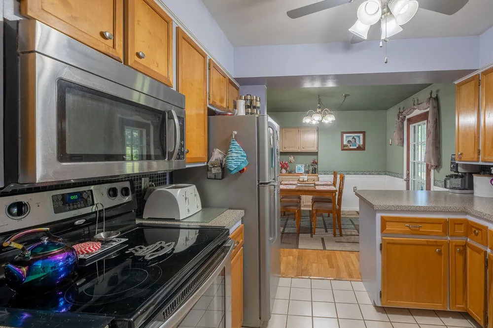 2535 Powers Avenue NW Walker City, MI 49544