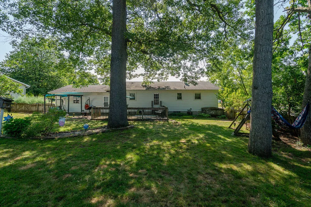 2535 Powers Avenue NW Walker City, MI 49544