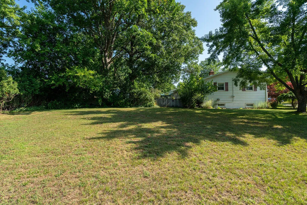 2535 Powers Avenue NW Walker City, MI 49544