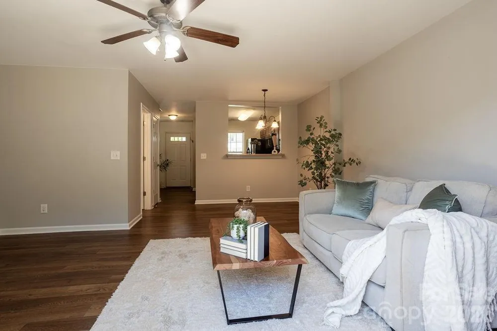 31 Amersham Lane Fletcher, NC 28732