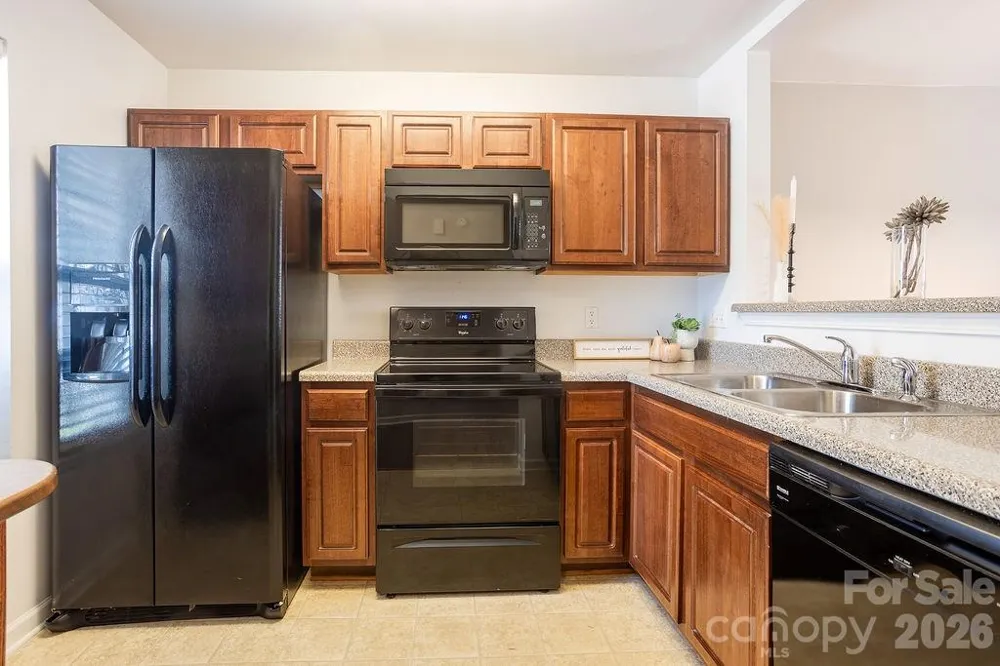 31 Amersham Lane Fletcher, NC 28732