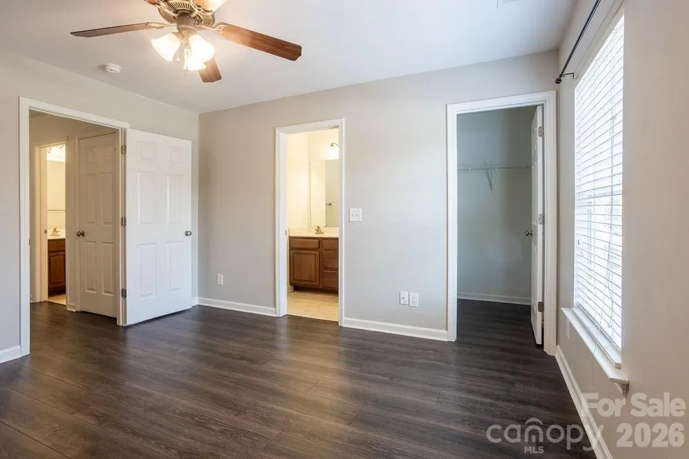 31 Amersham Lane Fletcher, NC 28732