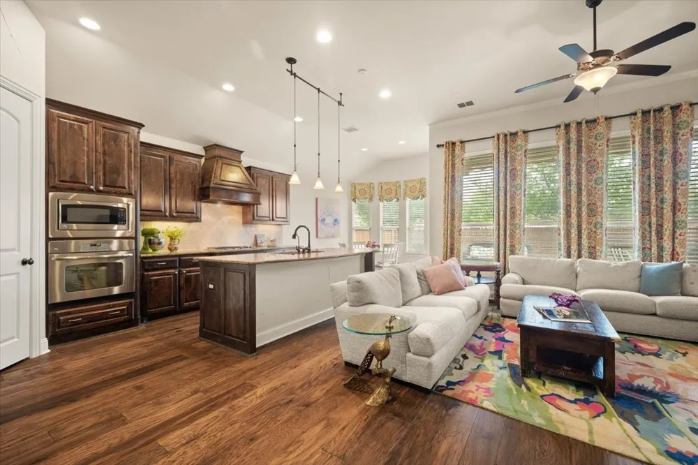 2831 Sherwood Drive Trophy Club, TX 76262