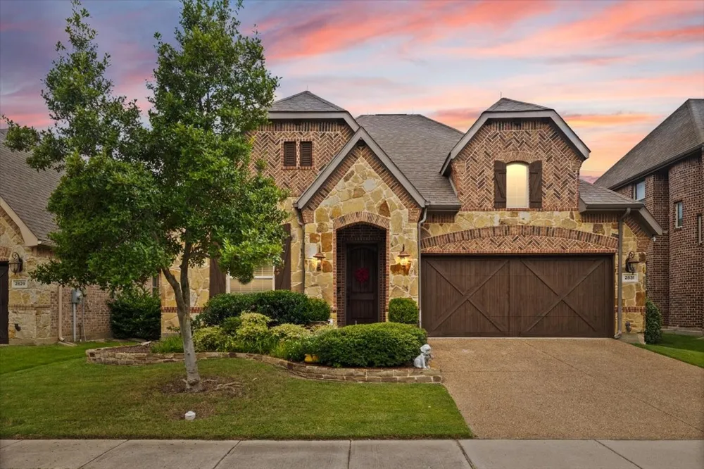 2831 Sherwood Drive Trophy Club, TX 76262