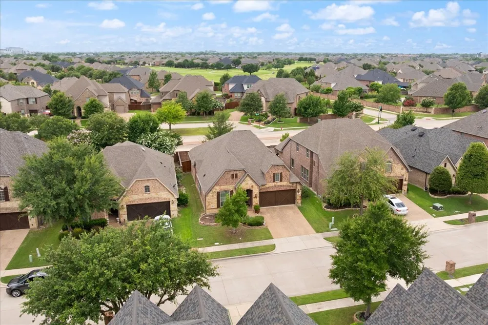2831 Sherwood Drive Trophy Club, TX 76262
