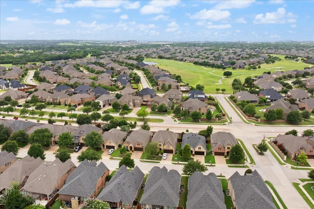 2831 Sherwood Drive Trophy Club, TX 76262