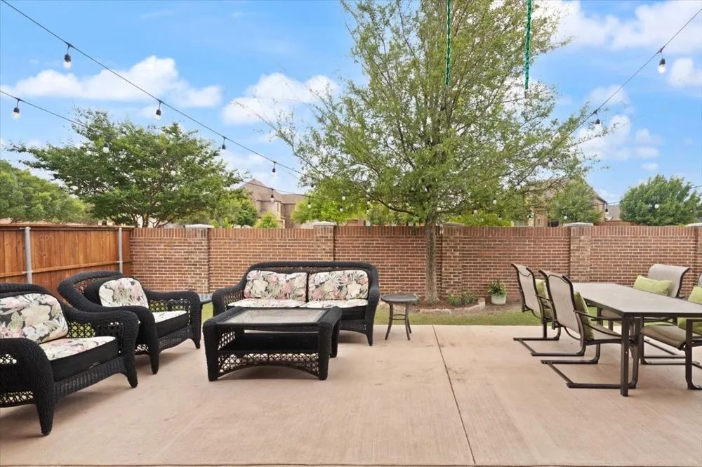 2831 Sherwood Drive Trophy Club, TX 76262