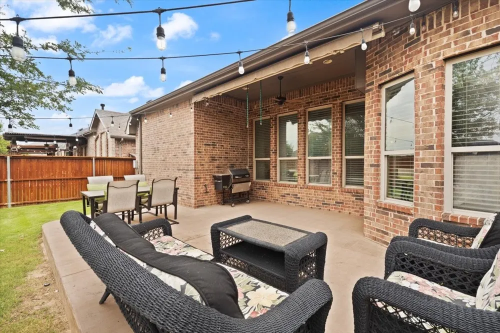 2831 Sherwood Drive Trophy Club, TX 76262