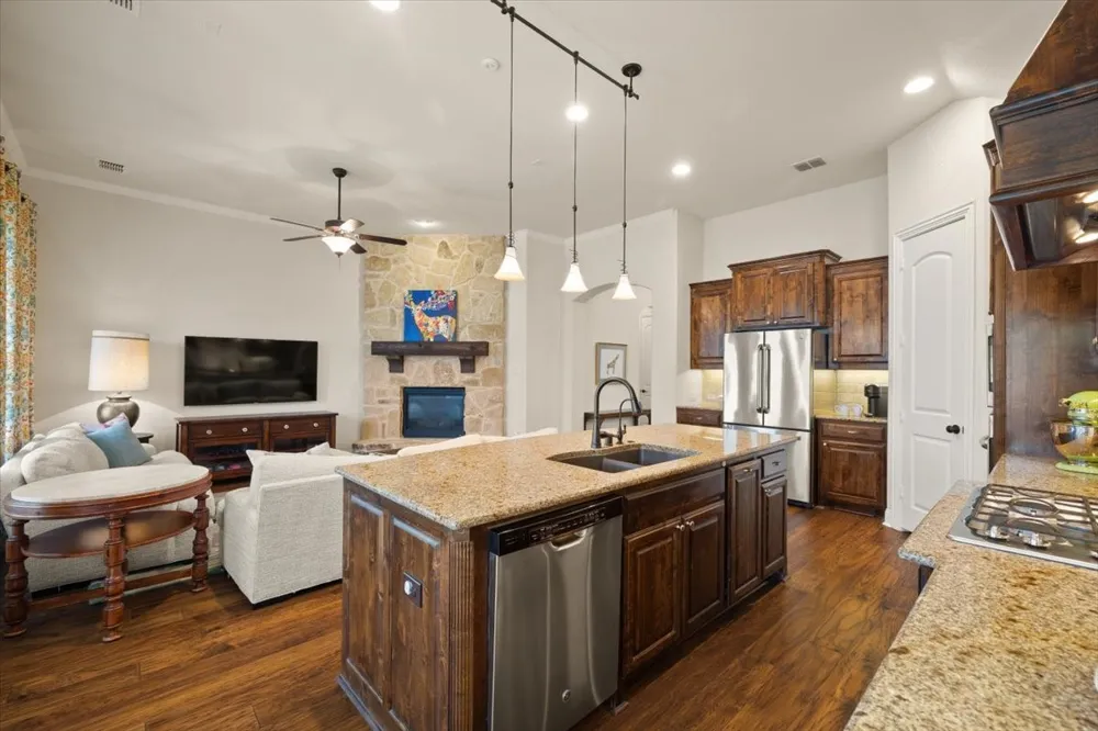 2831 Sherwood Drive Trophy Club, TX 76262