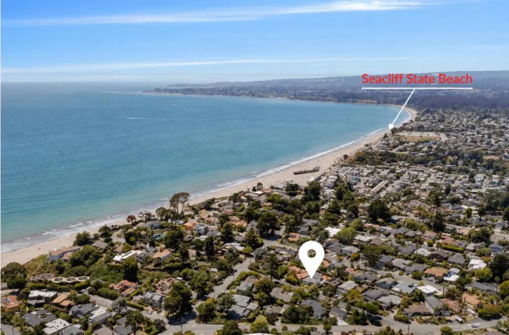 207 Kingsbury Drive Aptos, CA 95003