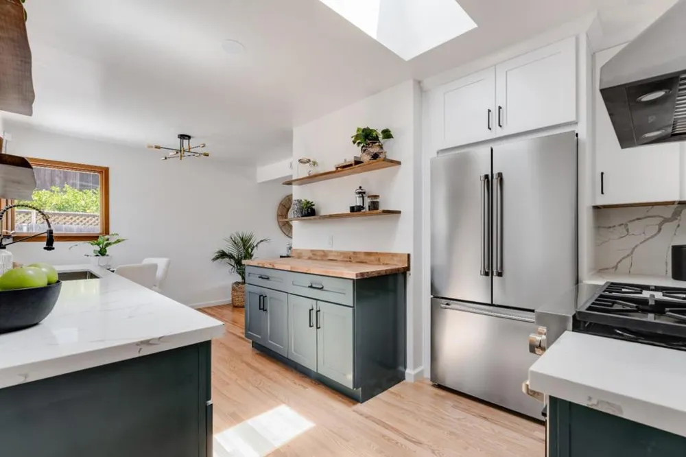207 Kingsbury Drive Aptos, CA 95003