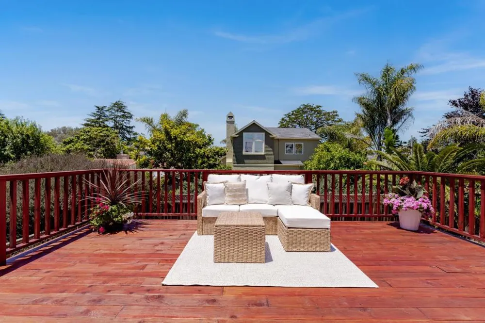 207 Kingsbury Drive Aptos, CA 95003