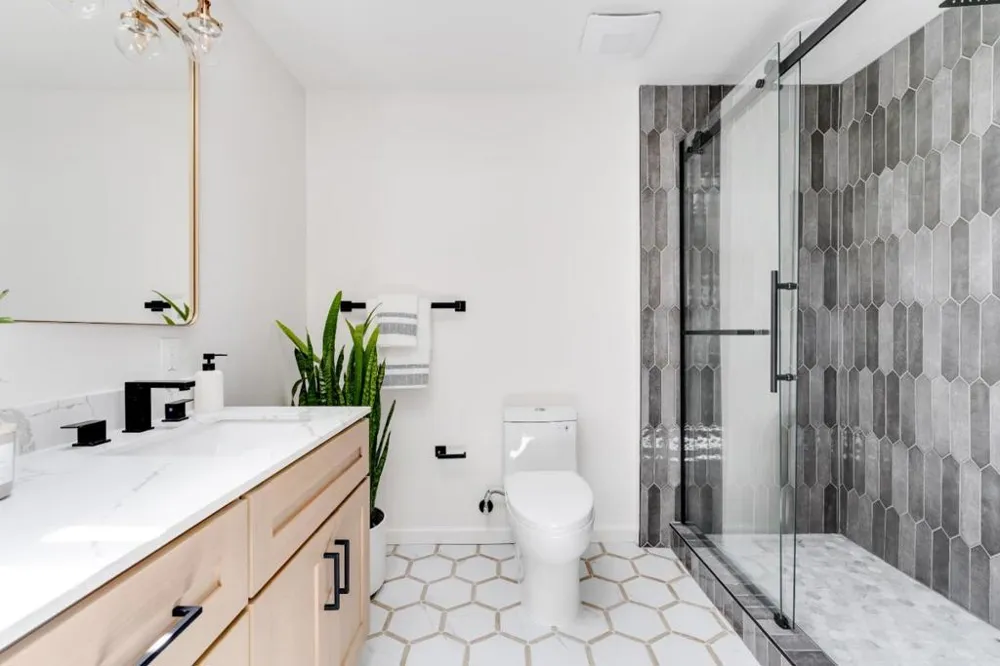 207 Kingsbury Drive Aptos, CA 95003