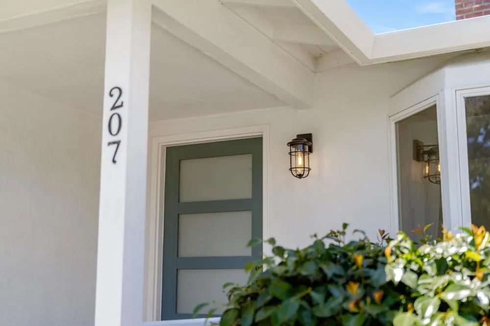 207 Kingsbury Drive Aptos, CA 95003