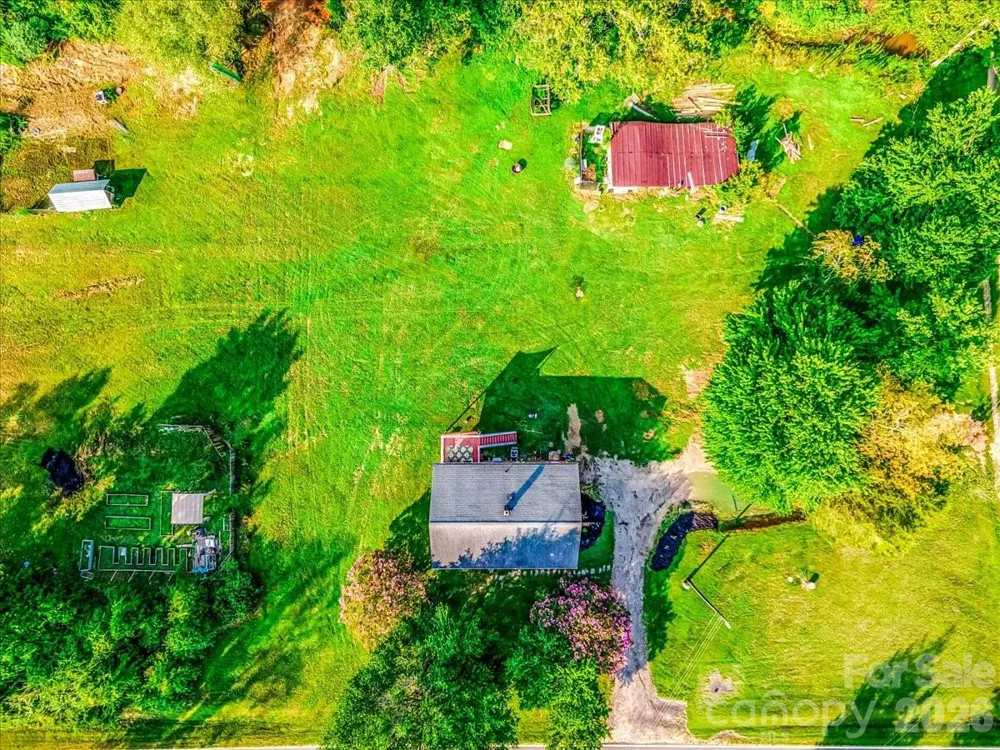 2910 Old Highway 60 Highway Ronda, NC 28670