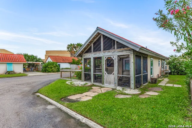 134 #19 Alister St Port Aransas, TX 78373
