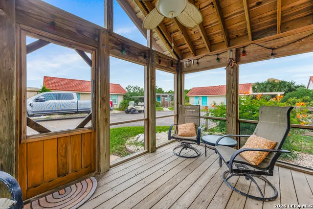 134 #19 Alister St Port Aransas, TX 78373