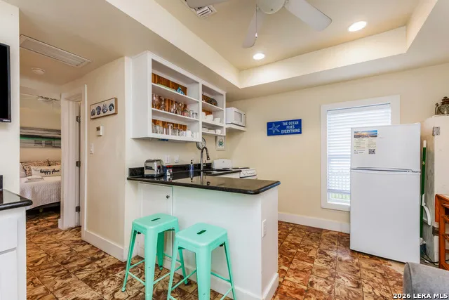 134 #19 Alister St Port Aransas, TX 78373