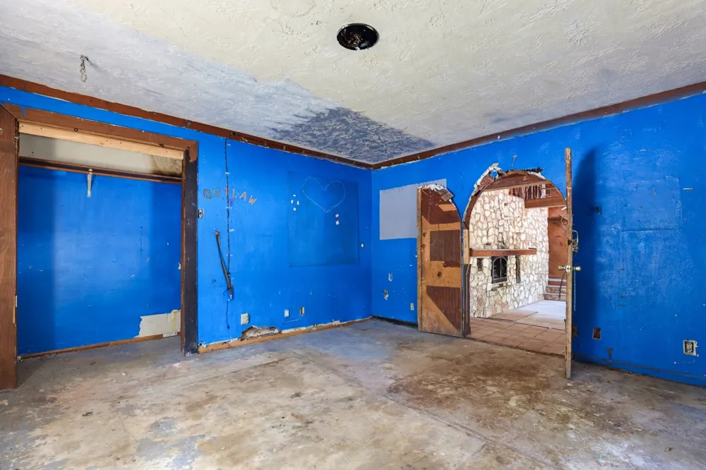 339 Shady Oaks Drive Floresville, TX 78114