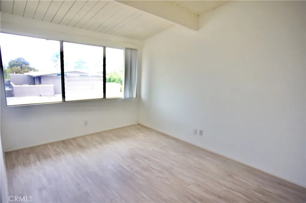 462 Seaward Road Corona del Mar, CA 92625
