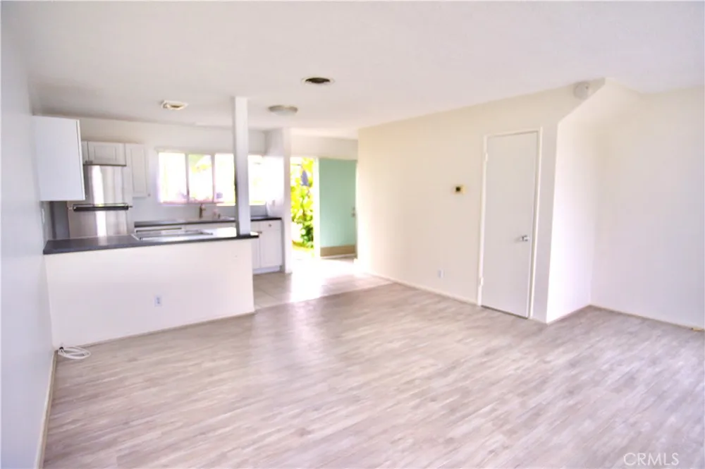 462 Seaward Road Corona del Mar, CA 92625