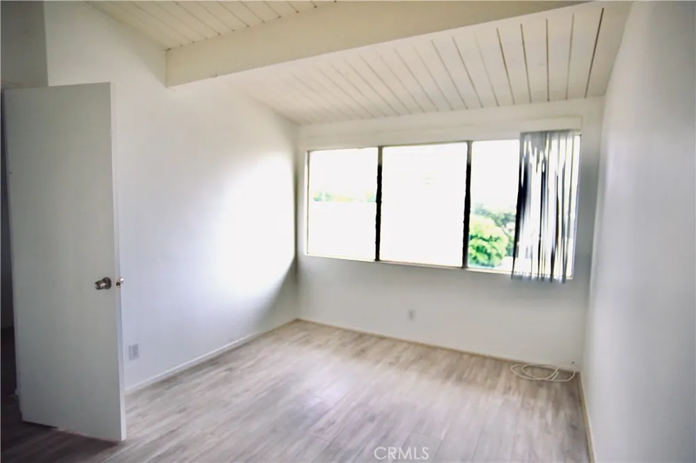462 Seaward Road Corona del Mar, CA 92625
