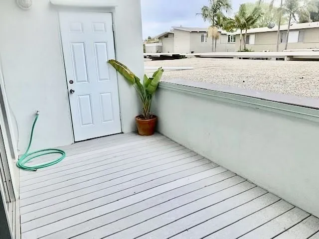 462 Seaward Road Corona del Mar, CA 92625