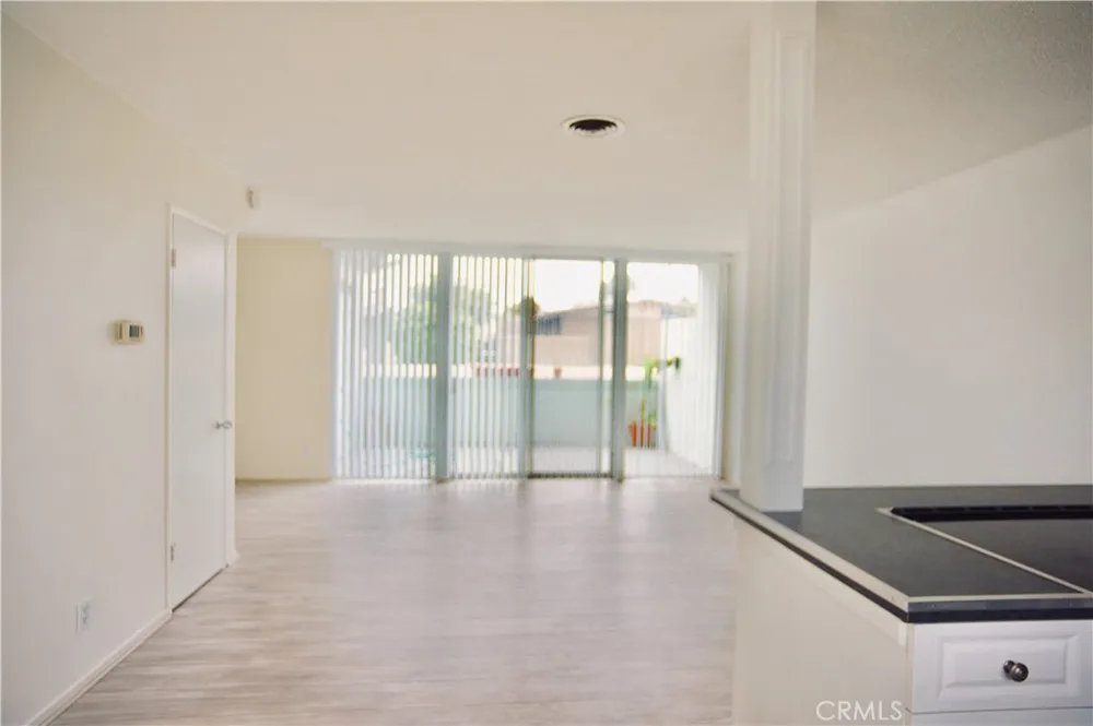 462 Seaward Road Corona del Mar, CA 92625