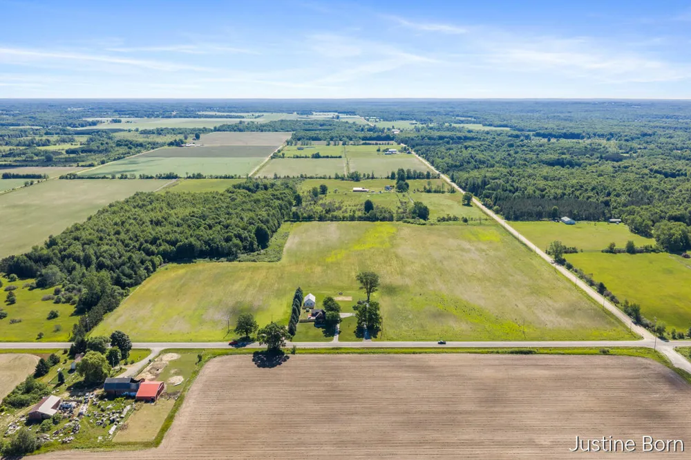 S Warner Avenue Fremont, MI 49412