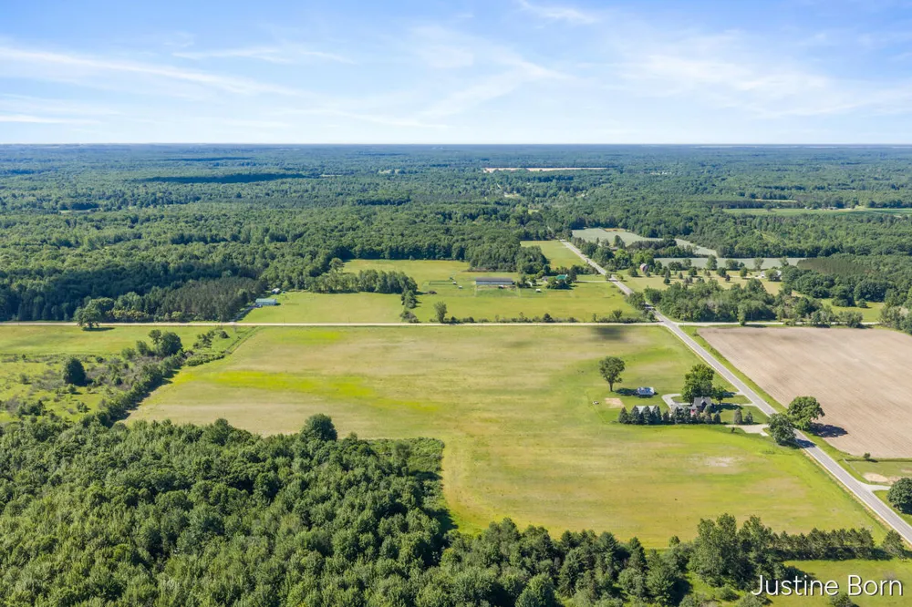 S Warner Avenue Fremont, MI 49412