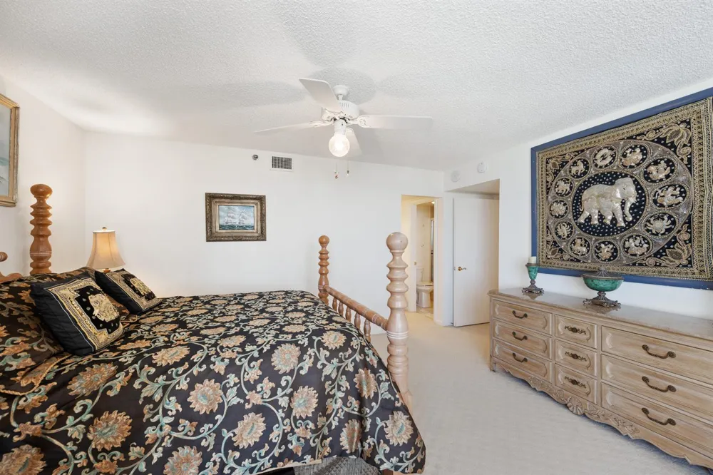 3560 S Ocean Boulevard #Ph-6 South Palm Beach, FL 33480