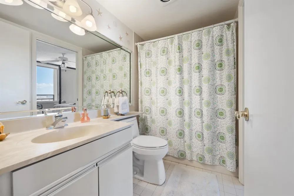3560 S Ocean Boulevard #Ph-6 South Palm Beach, FL 33480