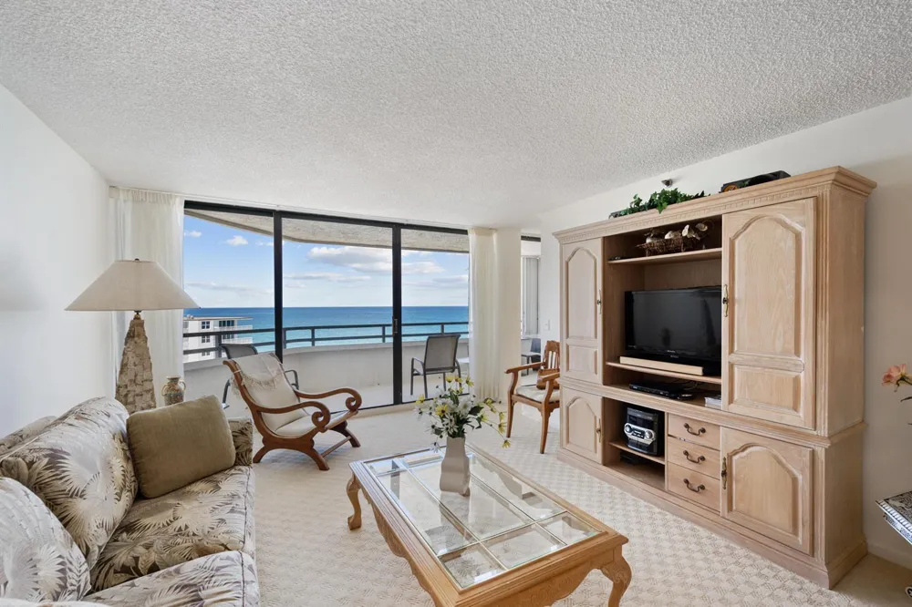3560 S Ocean Boulevard #Ph-6 South Palm Beach, FL 33480
