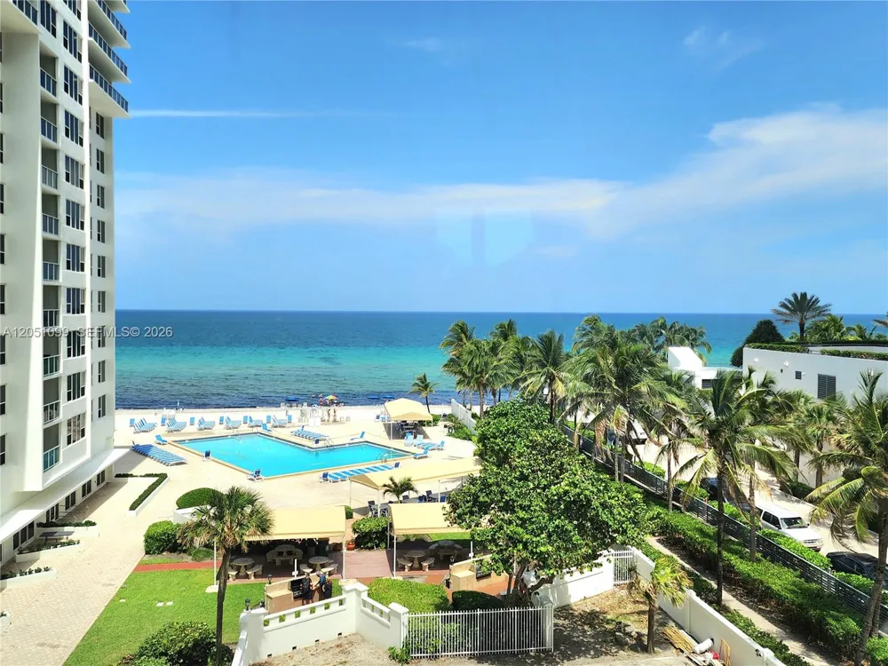 3505 S Ocean Dr #521 Hollywood, FL 33019