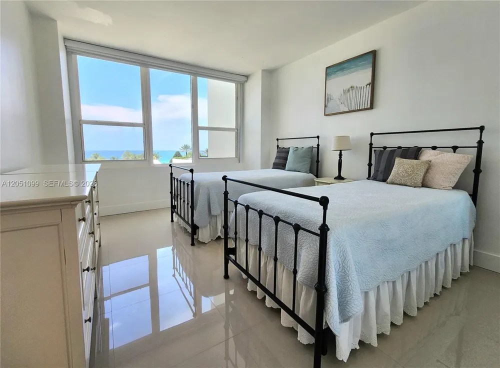3505 S Ocean Dr #521 Hollywood, FL 33019