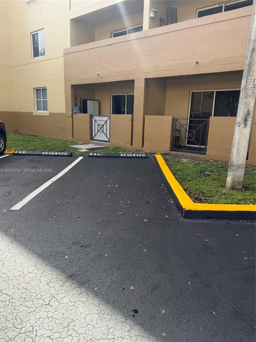 8250 SW 149th Ct #8-102 Miami, FL 33193