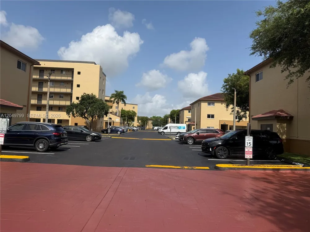 8250 SW 149th Ct #8-102 Miami, FL 33193