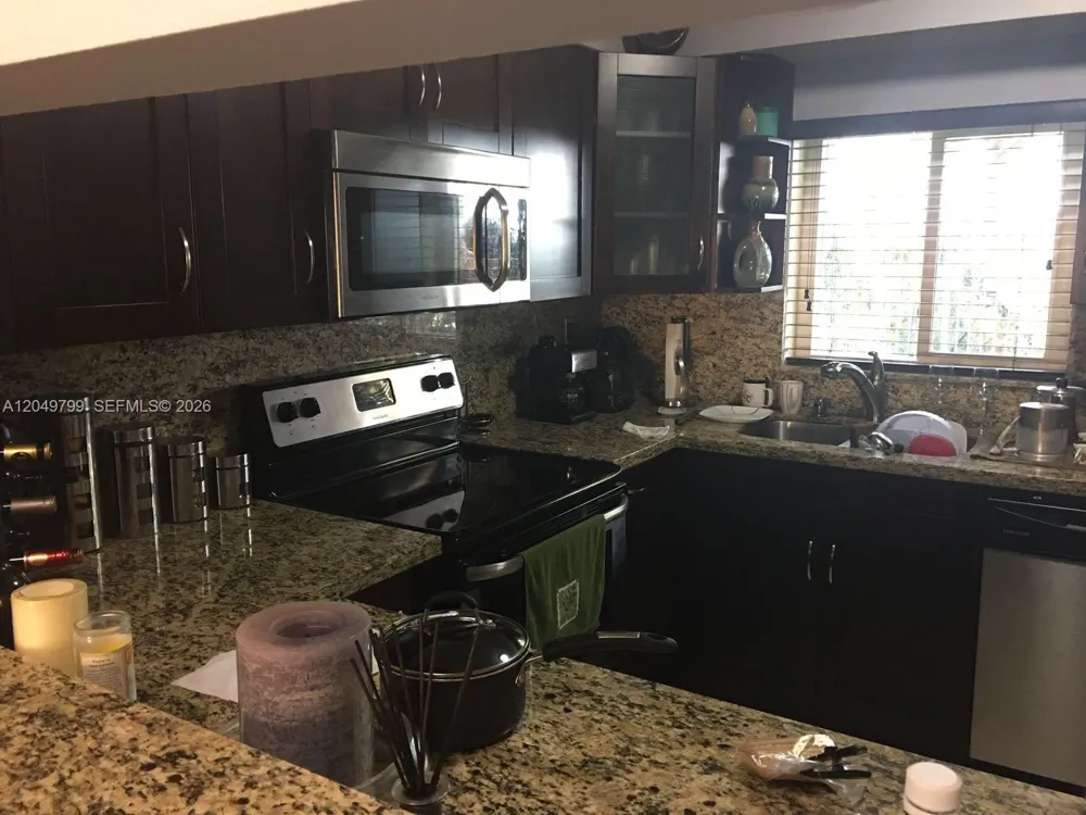 8250 SW 149th Ct #8-102 Miami, FL 33193