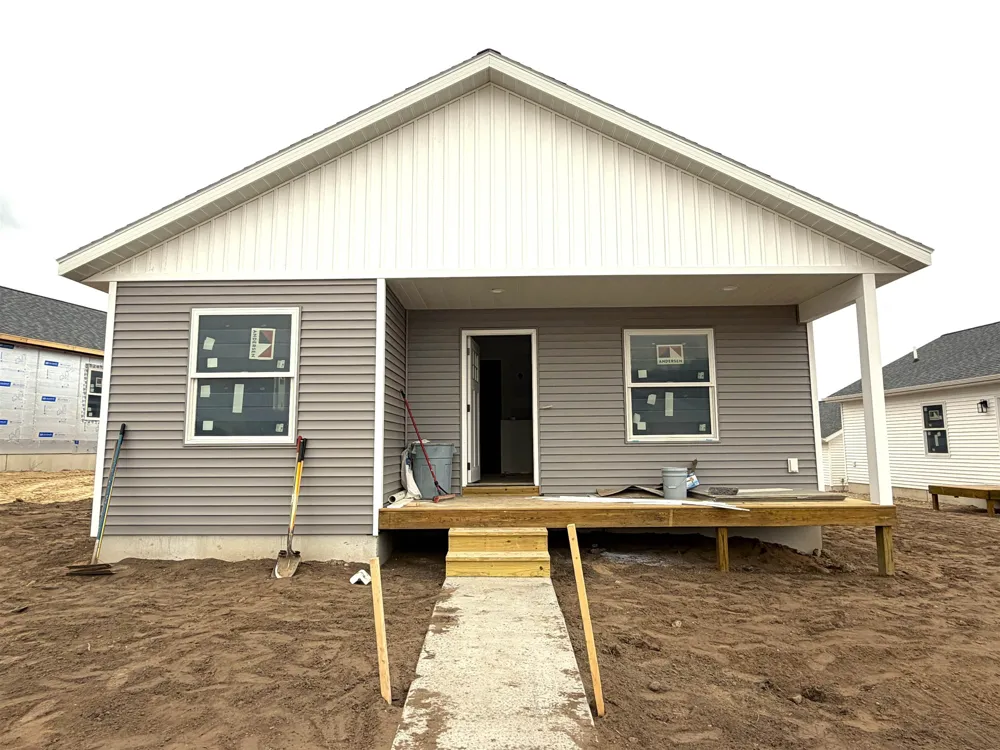 921 Sepia Street Garfield Charter Township, MI 49696