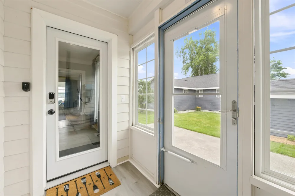 7636 Crystal Beach Clearwater Township, MI 49676