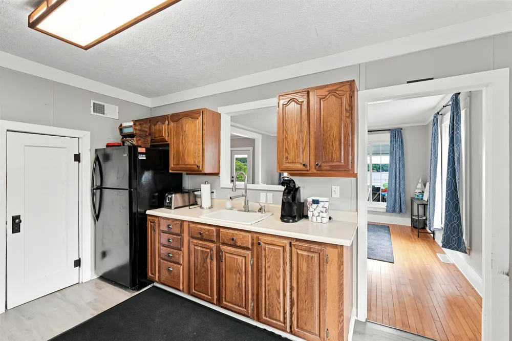 7636 Crystal Beach Clearwater Township, MI 49676
