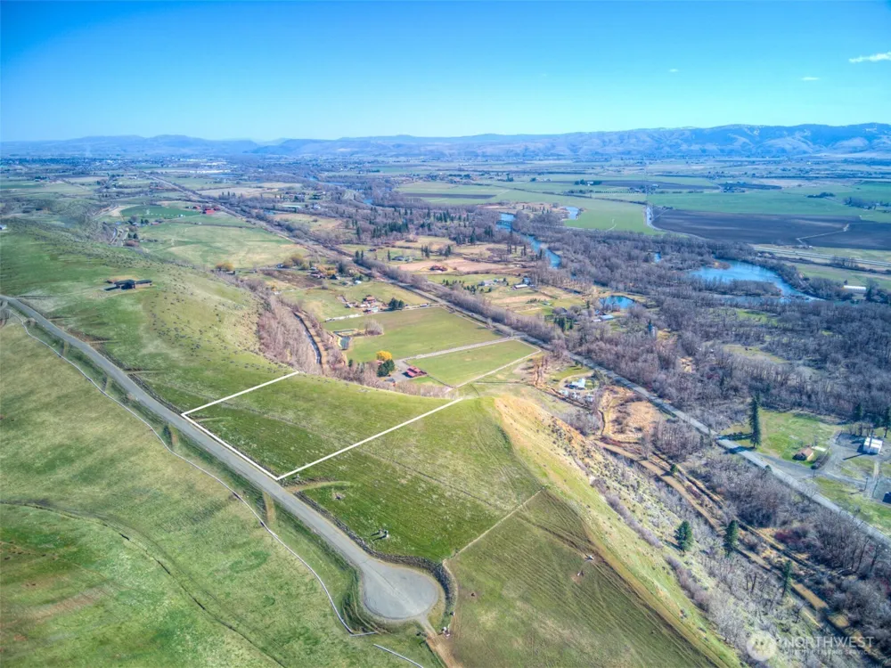 16 Sundance Lane Ellensburg, WA 98926