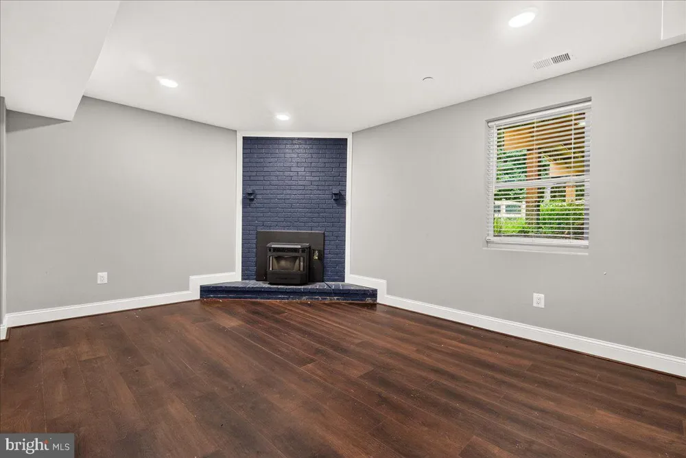 2683 WALSTON ROAD Mount Airy, MD 21771