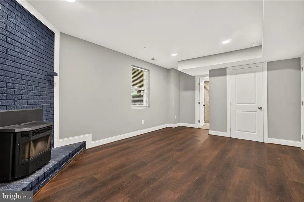 2683 WALSTON ROAD Mount Airy, MD 21771