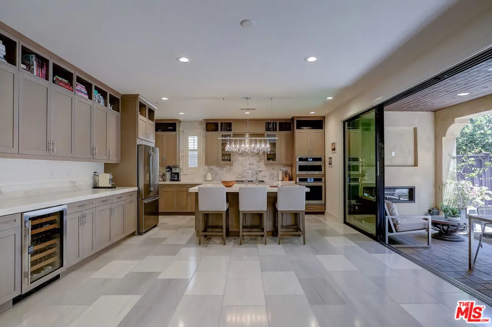 5445 Tree Farm Lane Santa Barbara, CA 93111